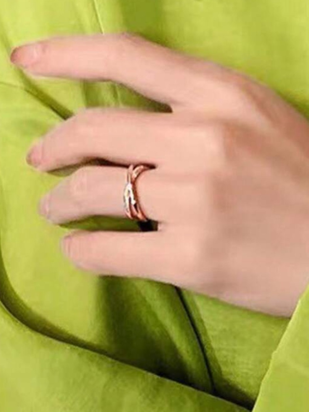 Minimalist rose criss cross X ring stack inlaid gold jewelry rare viral Bohemia - Picture 2 of 5